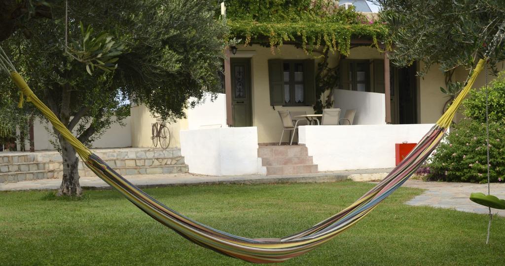 Aeolus Pool Apts Palekastro Bagian luar foto