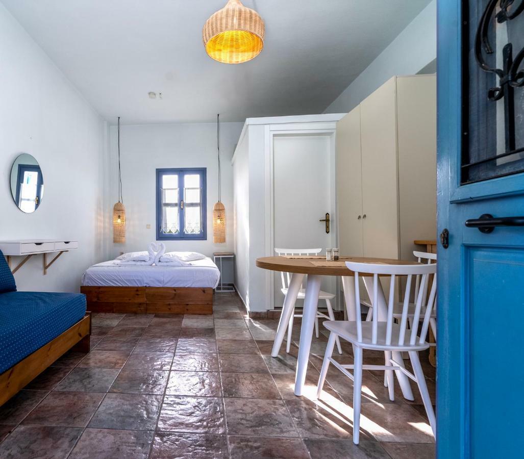 Aeolus Pool Apts Palekastro Bagian luar foto
